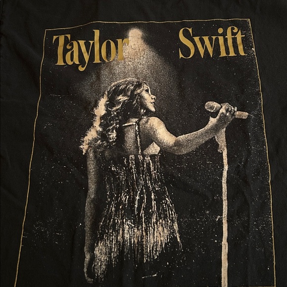 Taylor Swift official Fearless T-Shirt size Large - Picture 2 of 4